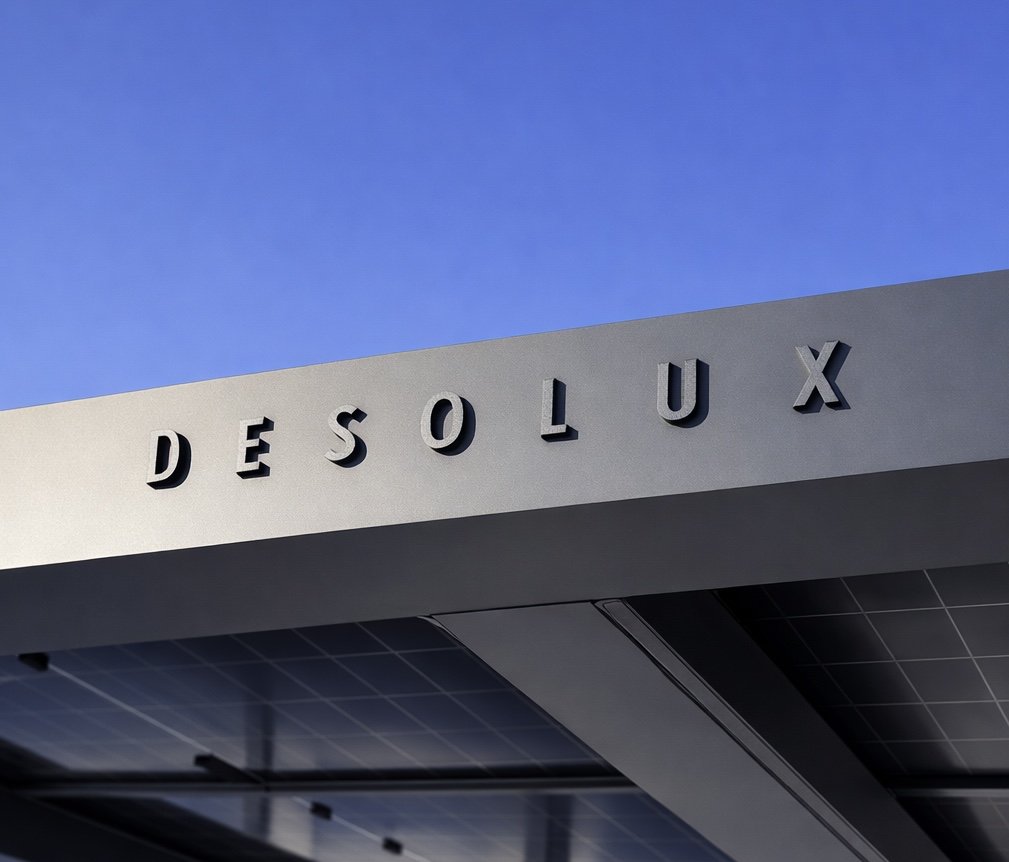 DESOLUX™ pergola hero image
